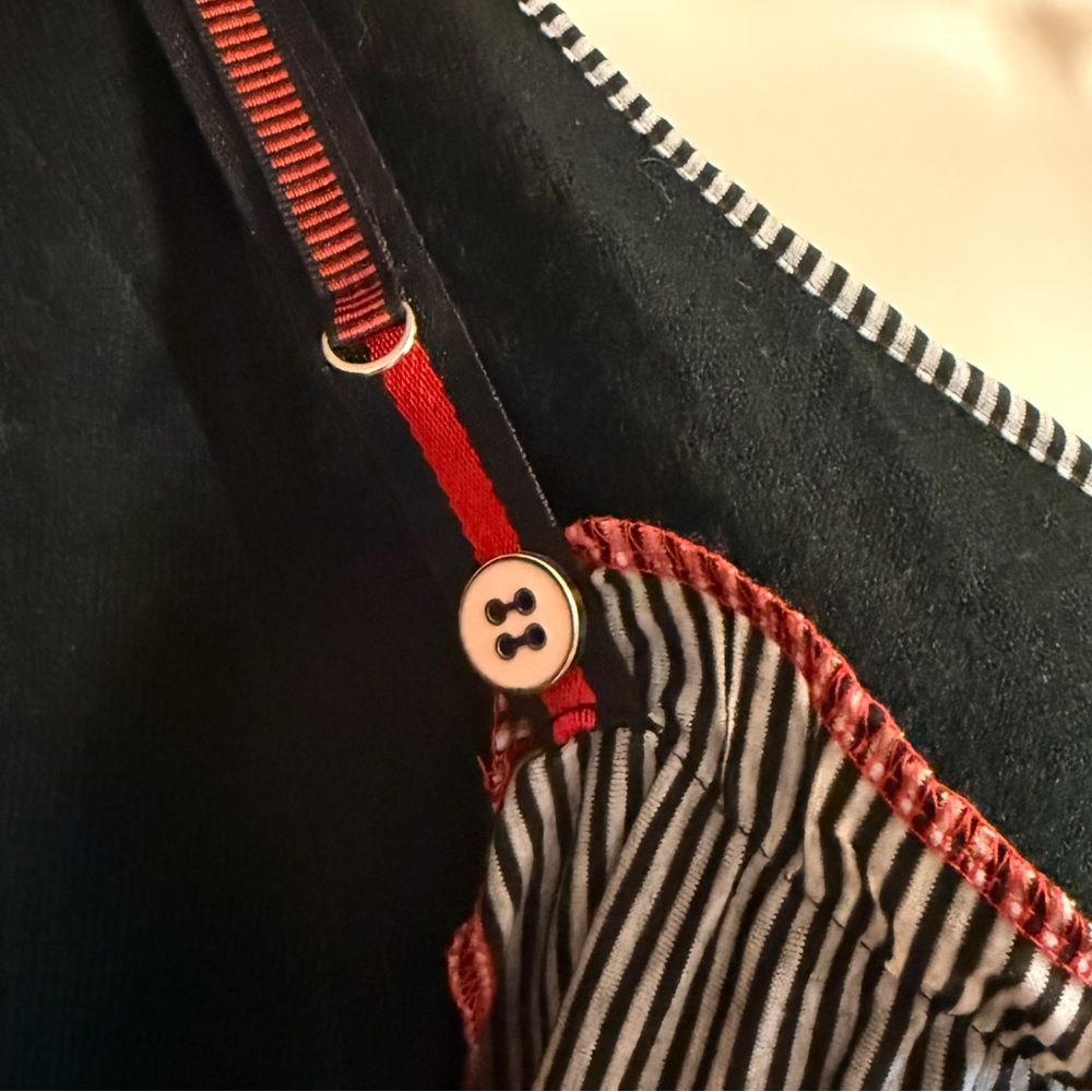 The Pyramid Collection Black Patchwork Tunic Dres… - image 5